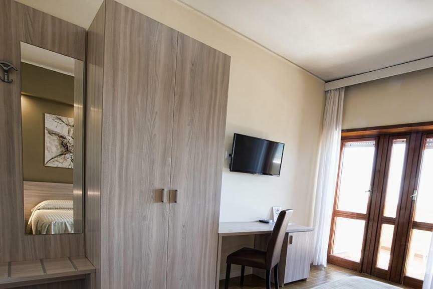 Hotel Scacciapensieri Nettuno Zewnętrze zdjęcie