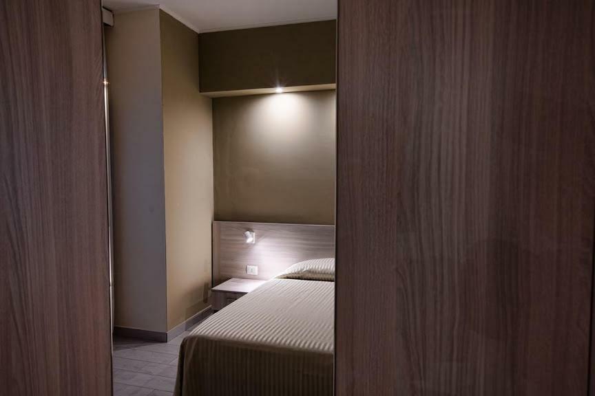 Hotel Scacciapensieri Nettuno Zewnętrze zdjęcie