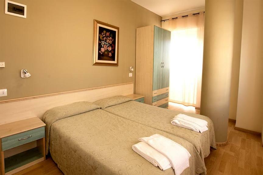 Hotel Scacciapensieri Nettuno Zewnętrze zdjęcie