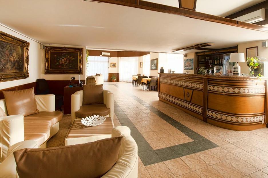 Hotel Scacciapensieri Nettuno Zewnętrze zdjęcie