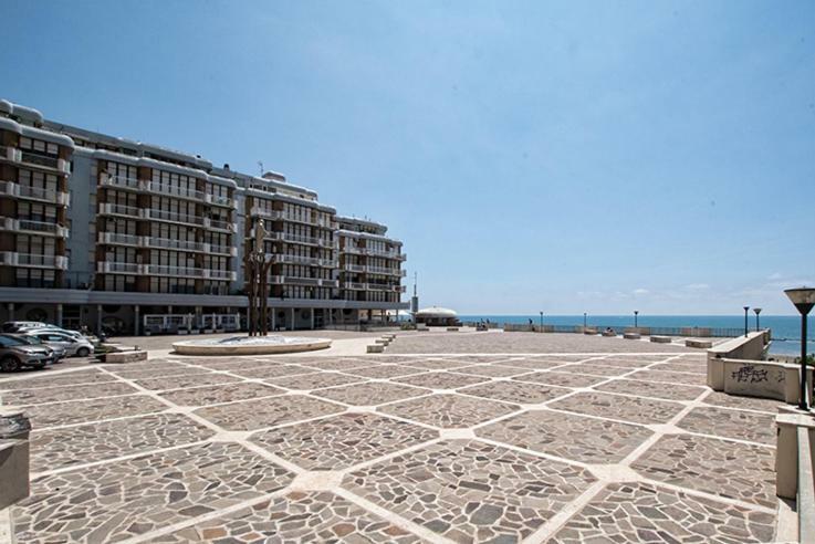 Hotel Scacciapensieri Nettuno Zewnętrze zdjęcie