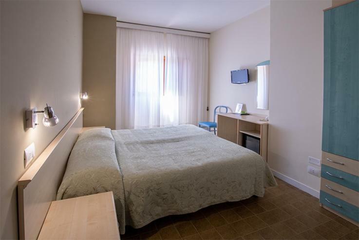 Hotel Scacciapensieri Nettuno Zewnętrze zdjęcie