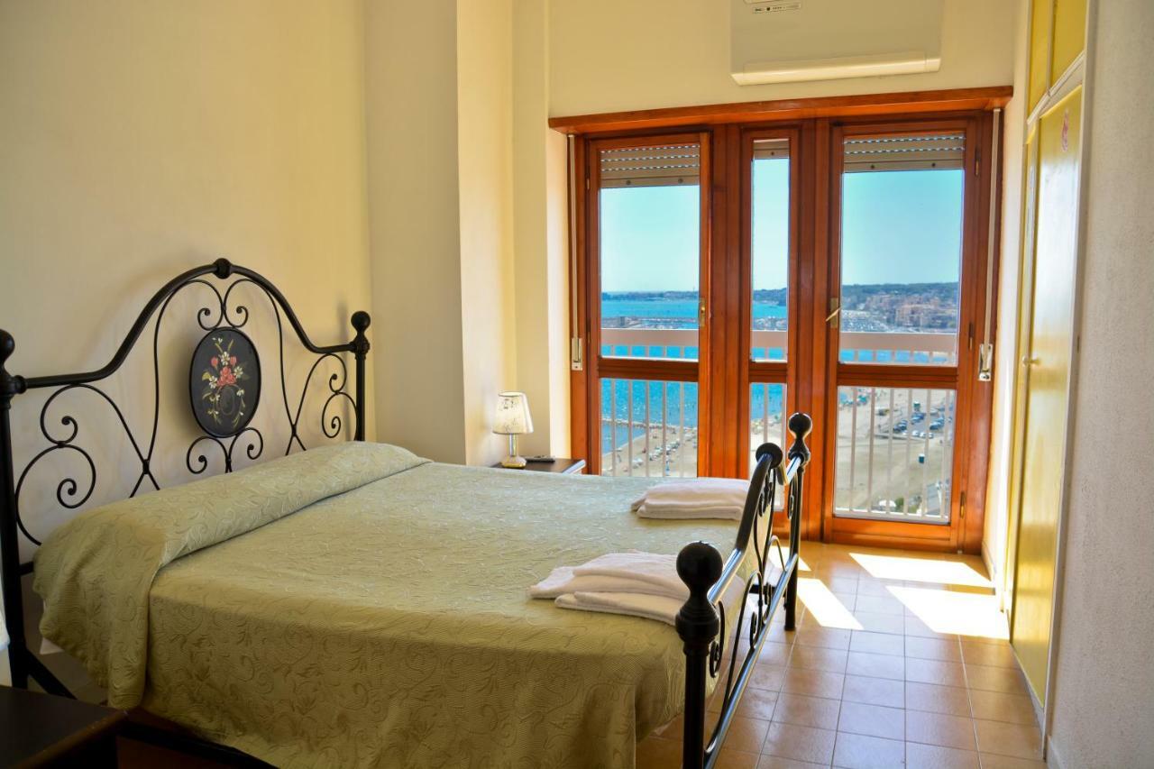 Hotel Scacciapensieri Nettuno Zewnętrze zdjęcie